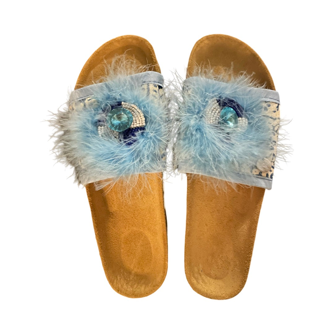 SANDALS - BLUE AND WHITE WITH FLUFFY FEATHER DETAIL