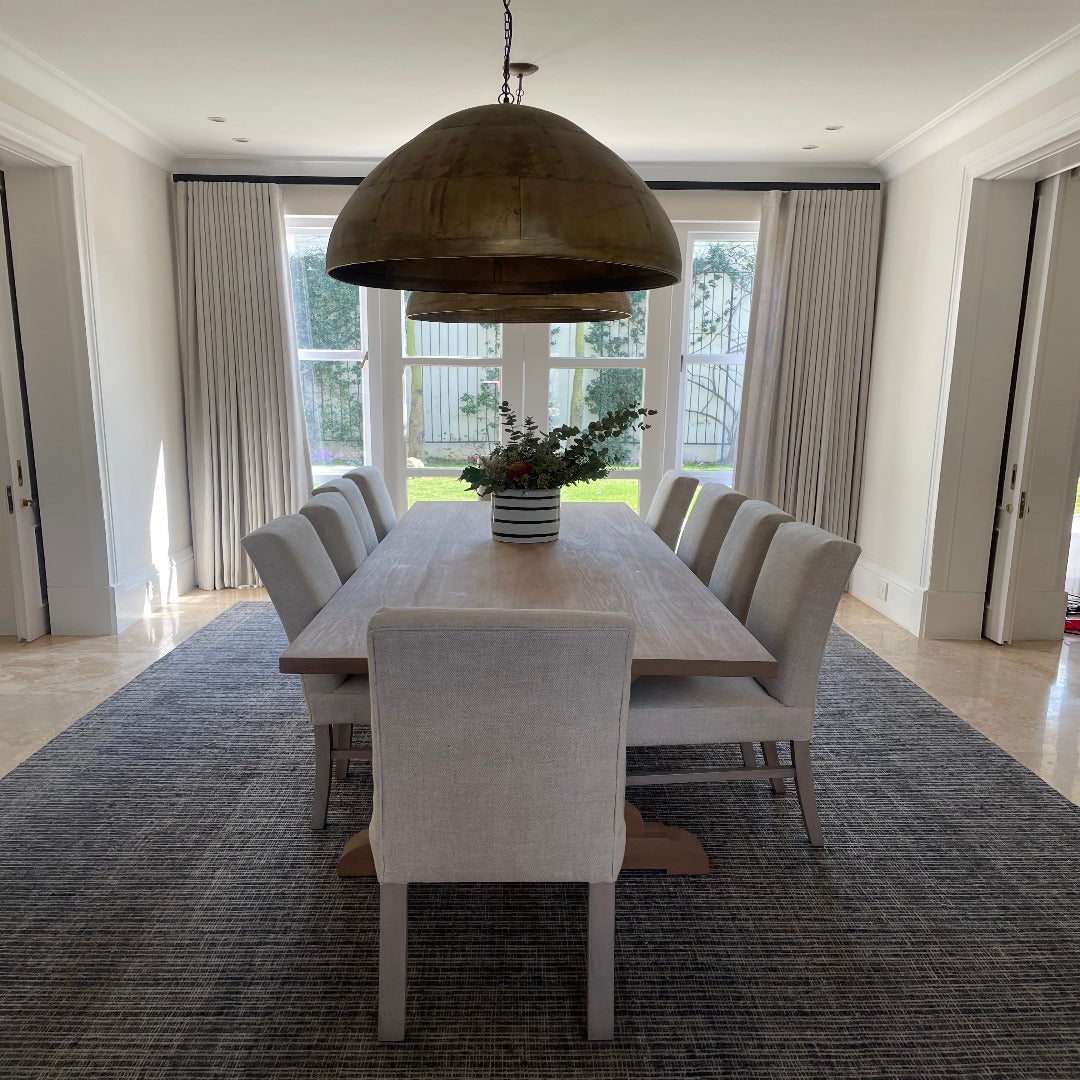 DINING ROOM IN NEUTRALS